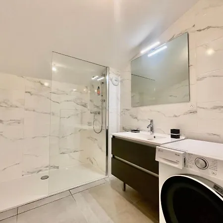 Neuf Sur Les Pistes Avec Parking Et Wifi - Fr-1-505-190 Apartment