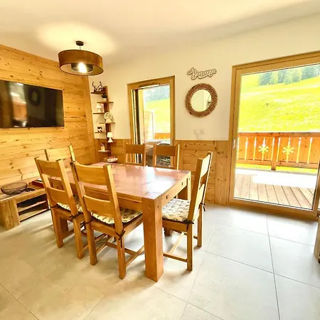 Apartment Neuf Sur Les Pistes Avec Parking Et Wifi - Fr-1-505-190